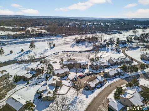 10 Pilgrim Harbor Wallingford CT 06492