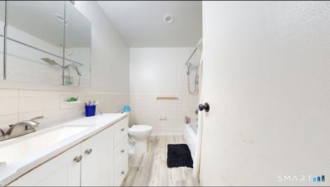 157 Bull Hill Lane West Haven CT 06516