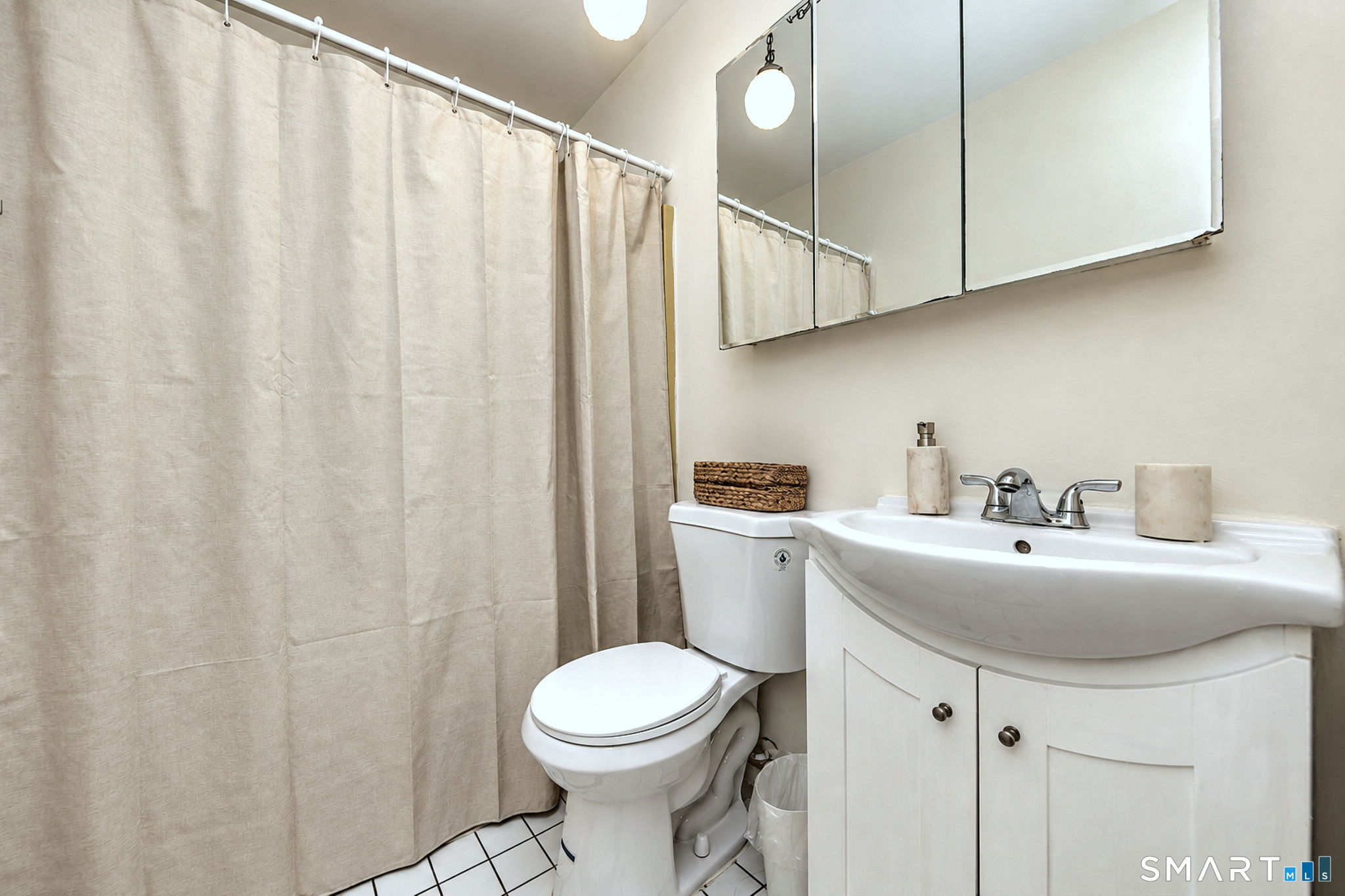 31 Ameridge Drive Bridgeport CT 06606
