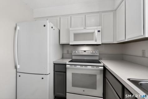 2107 Meadowview Drive East Windsor CT 06088
