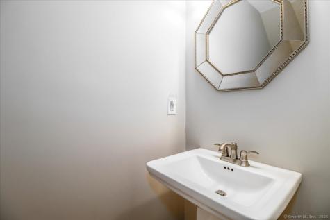 466 Danbury Road New Milford CT 06776