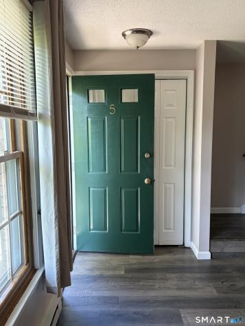 10 Countryside Lane Middletown CT 06457