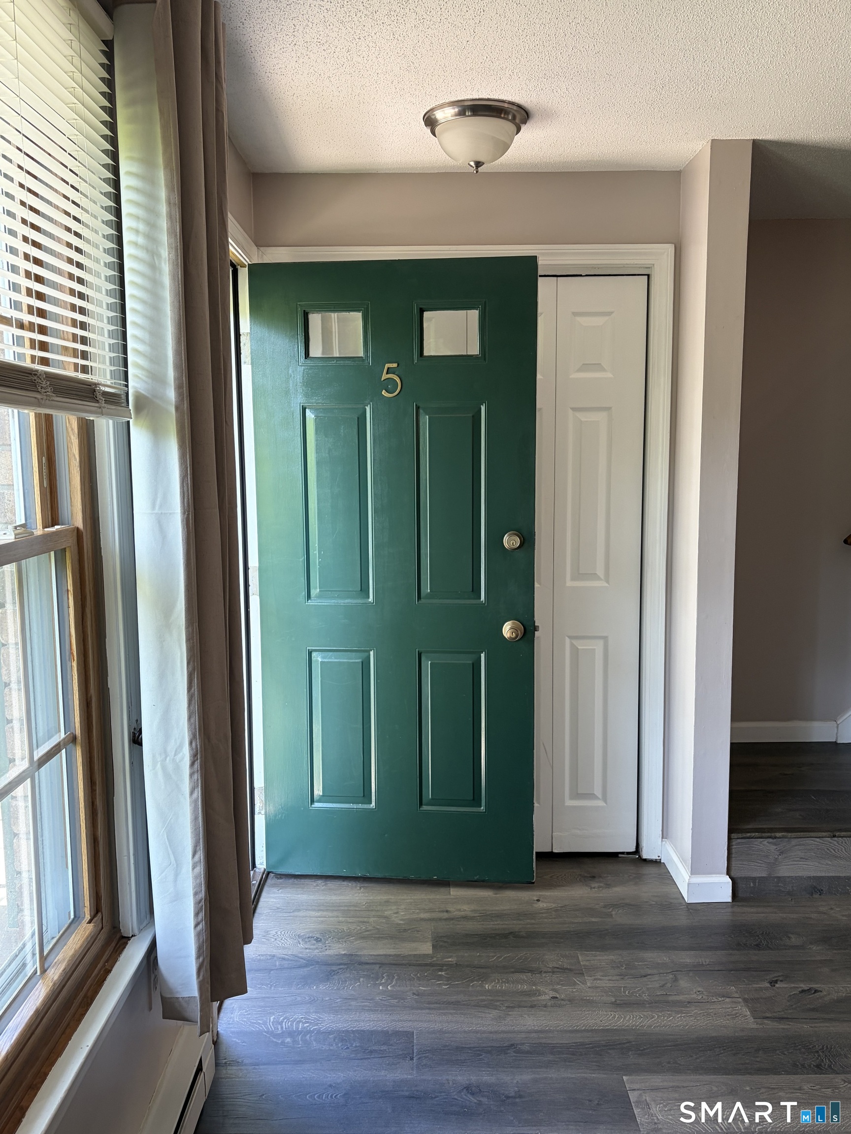 10 Countryside Lane Middletown CT 06457