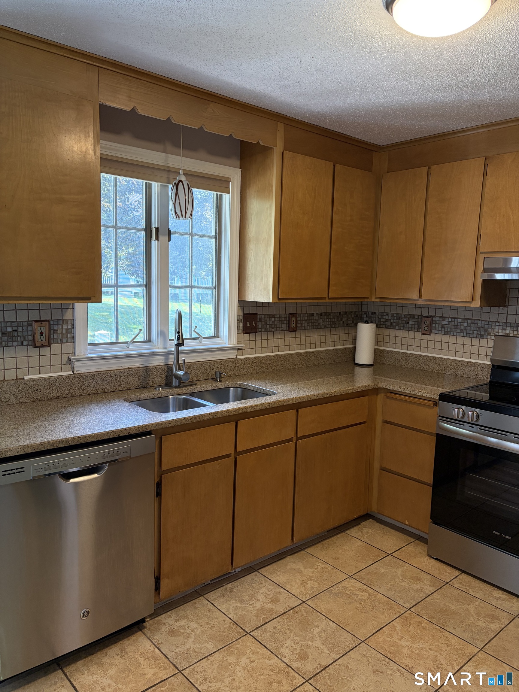 10 Countryside Lane Middletown CT 06457