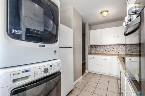 40 Candlewood Lake South Road New Milford CT 06776
