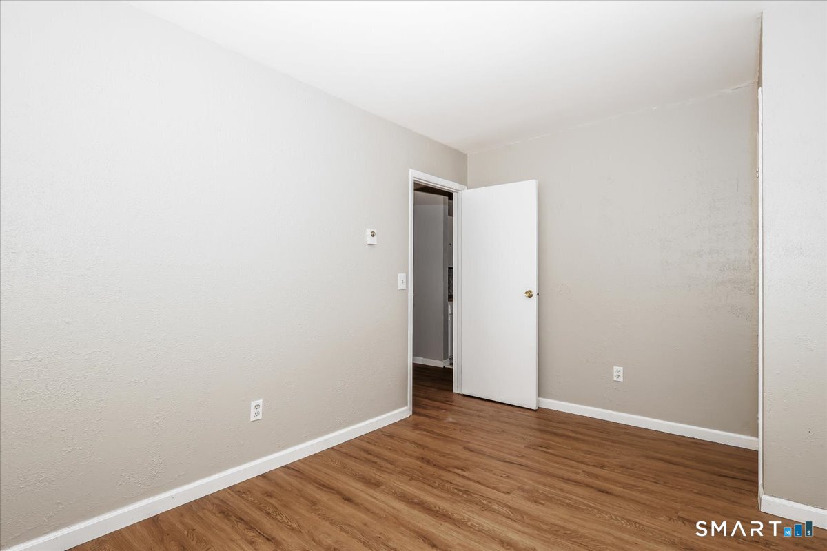40 Candlewood Lake South Road New Milford CT 06776