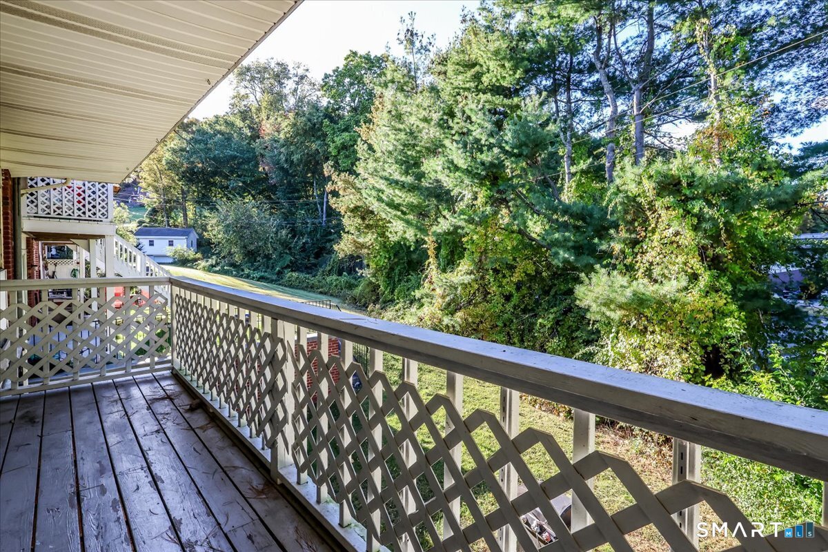 40 Candlewood Lake South Road New Milford CT 06776