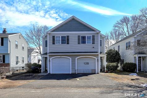 12 Landin Street Woodbridge CT 06525