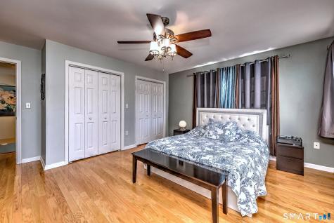 12 Landin Street Woodbridge CT 06525