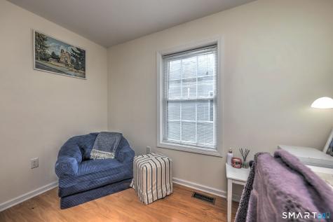 12 Landin Street Woodbridge CT 06525
