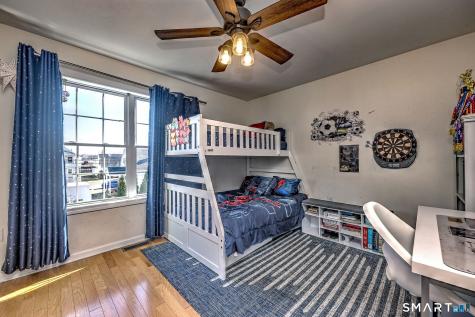 12 Landin Street Woodbridge CT 06525