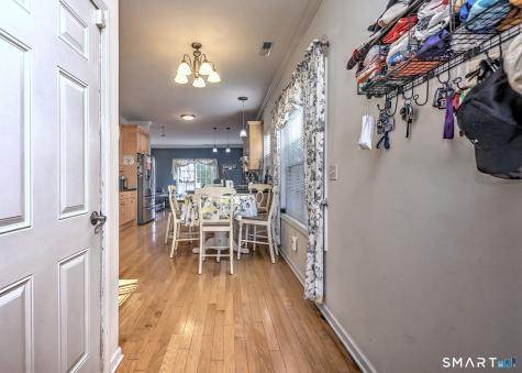 12 Landin Street Woodbridge CT 06525