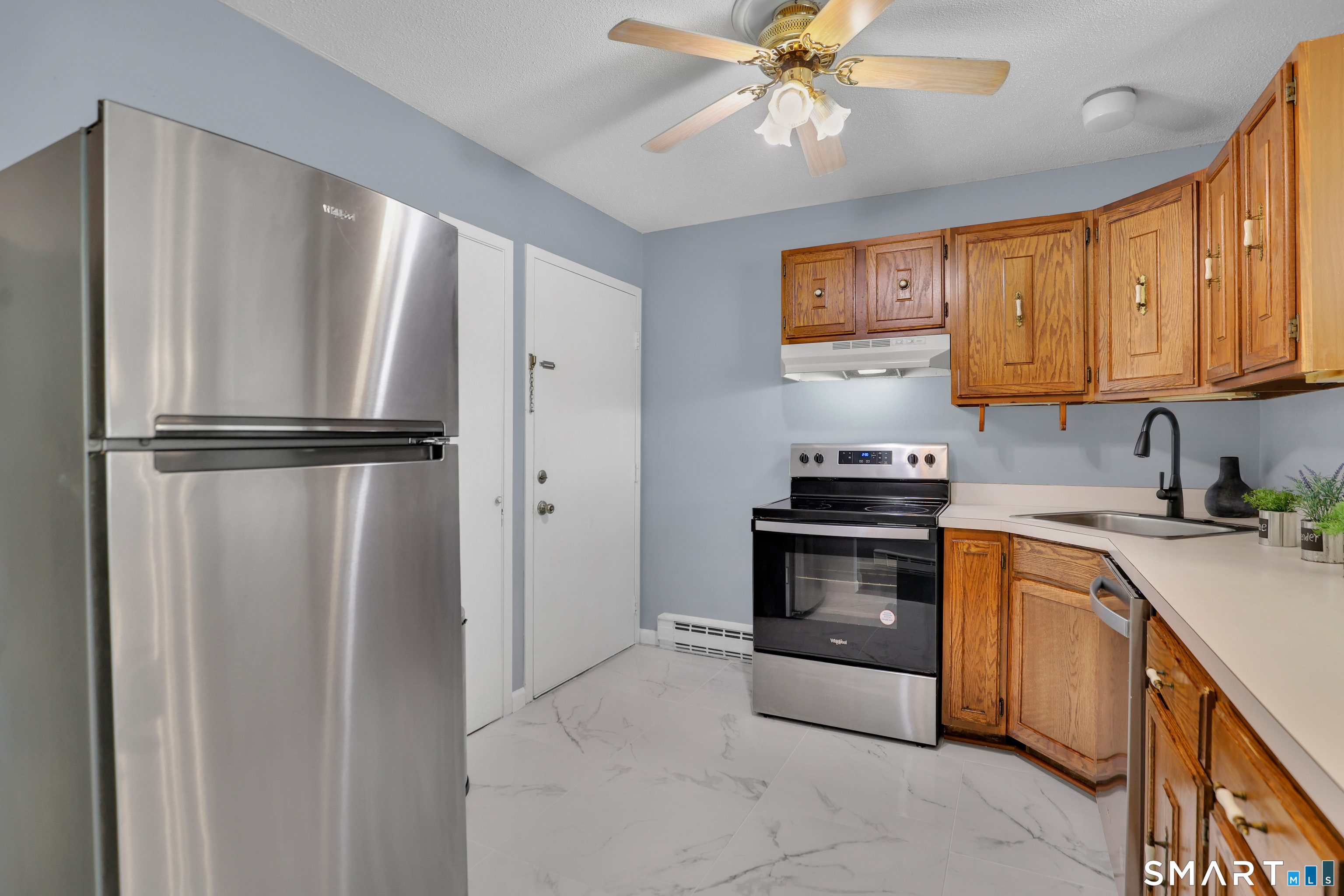 4 Wellington Drive Farmington CT 06032