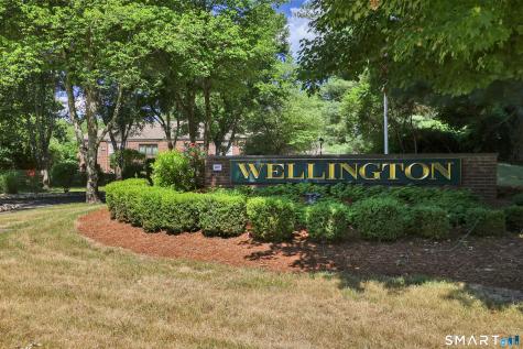4 Wellington Drive Farmington CT 06032