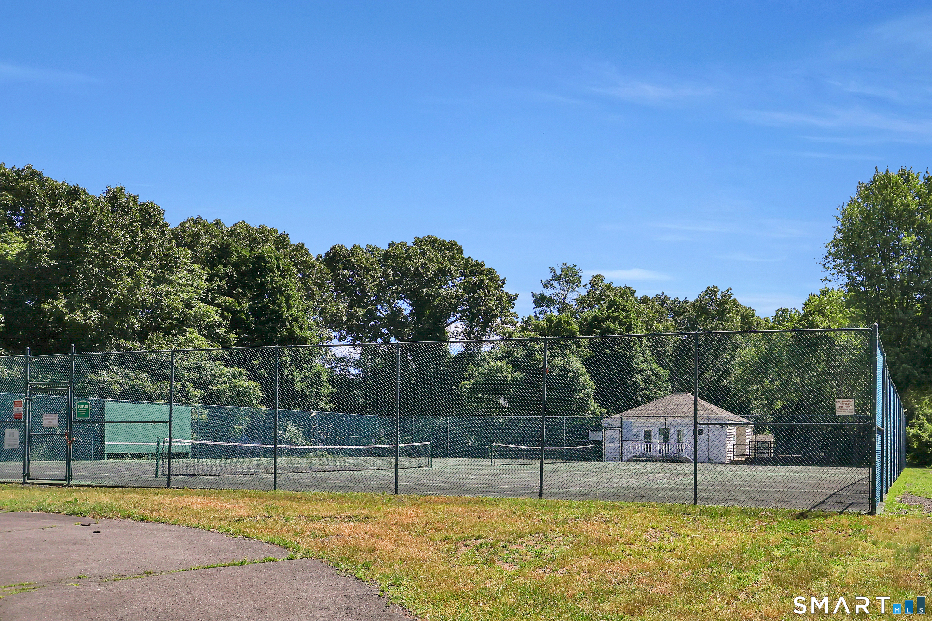 4 Wellington Drive Farmington CT 06032