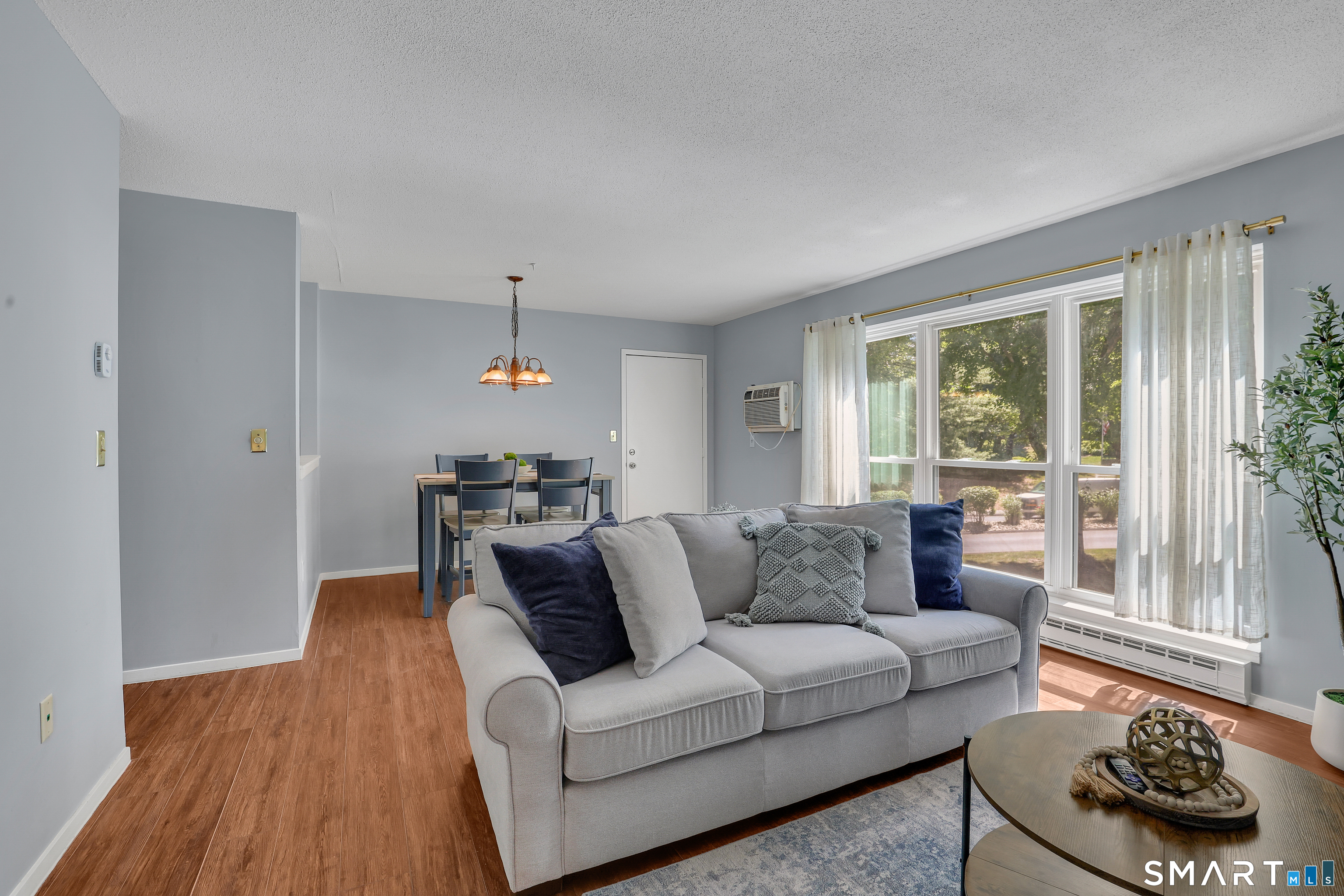 4 Wellington Drive Farmington CT 06032