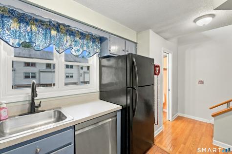 86 Metacomet Drive Meriden CT 06450