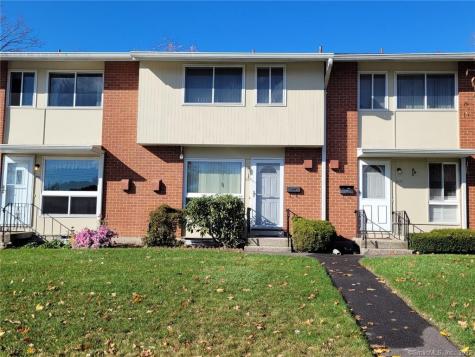 207 Centerbrook Road Hamden CT 06518