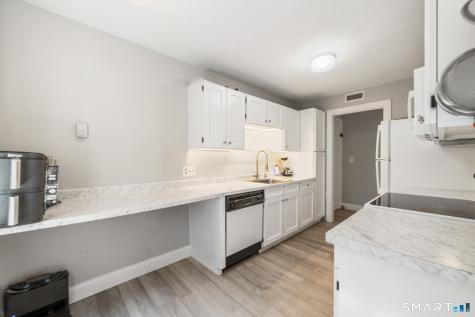 1 Heritage Village Southbury CT 06488