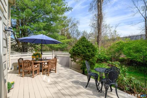 12 Boulevard Drive Danbury CT 06810