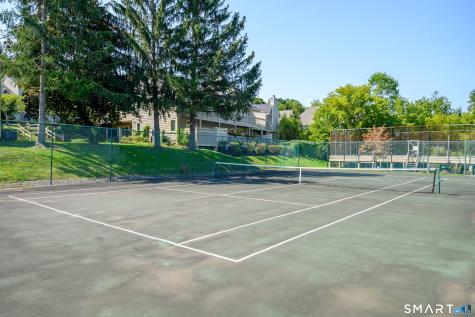 12 Boulevard Drive Danbury CT 06810