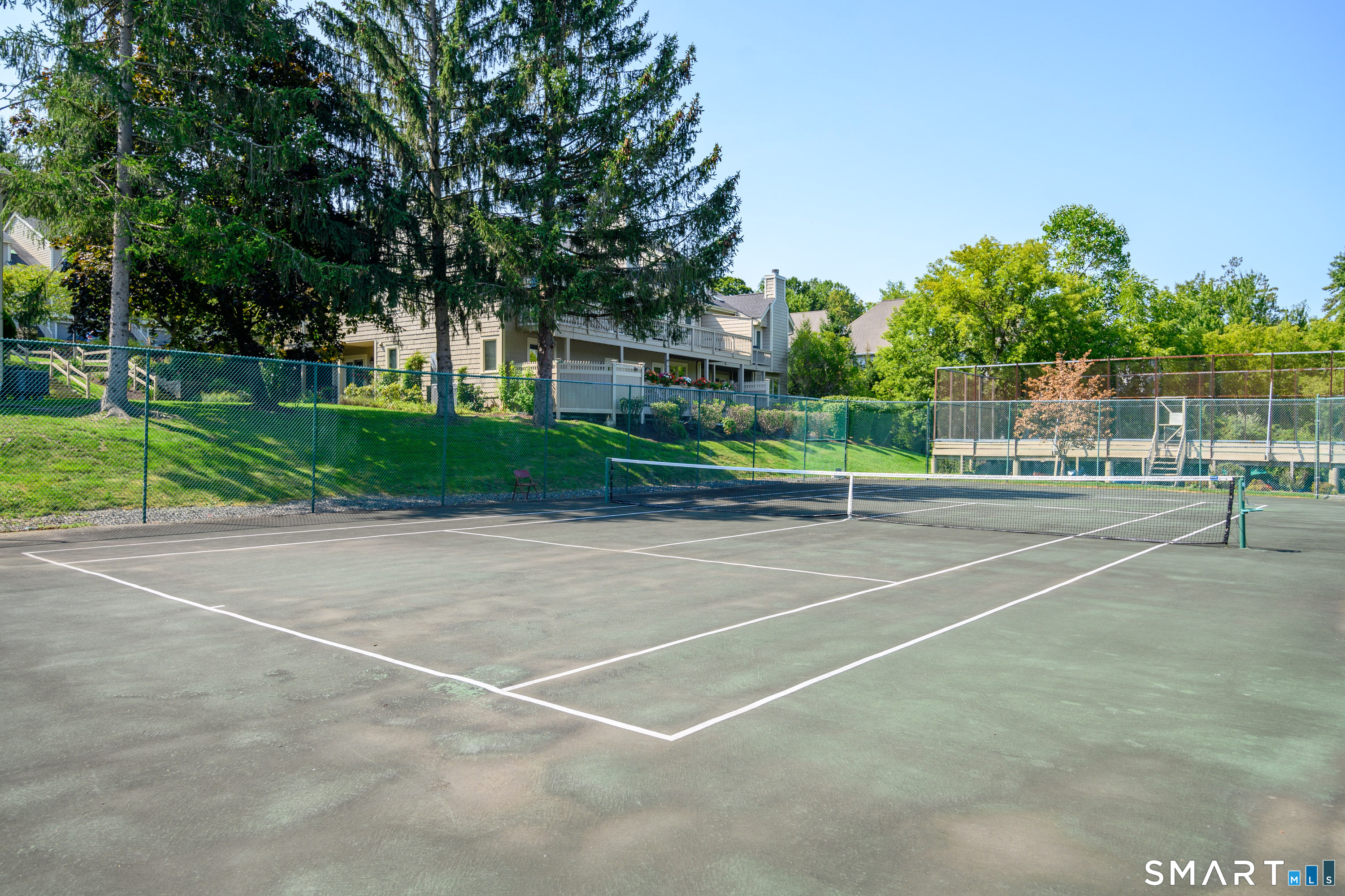 12 Boulevard Drive Danbury CT 06810