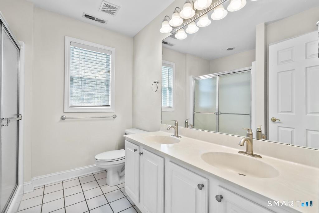 78 Village Court Wilton CT 06897
