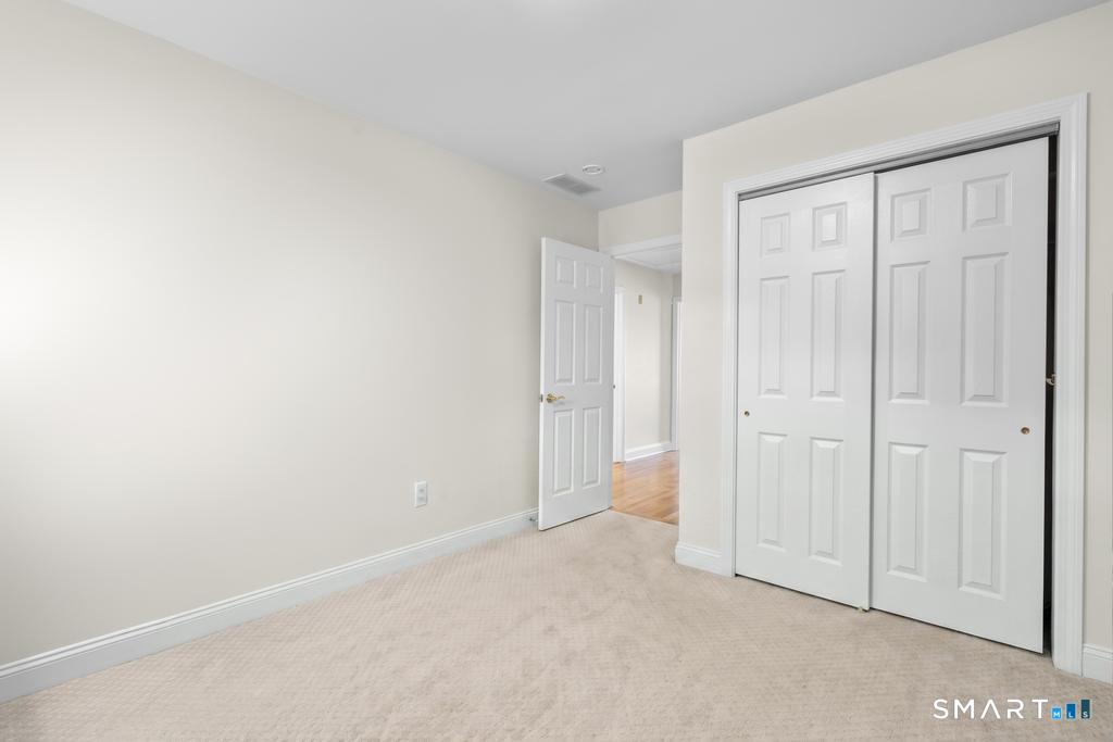 78 Village Court Wilton CT 06897
