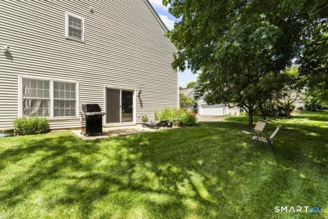 78 Village Court Wilton CT 06897
