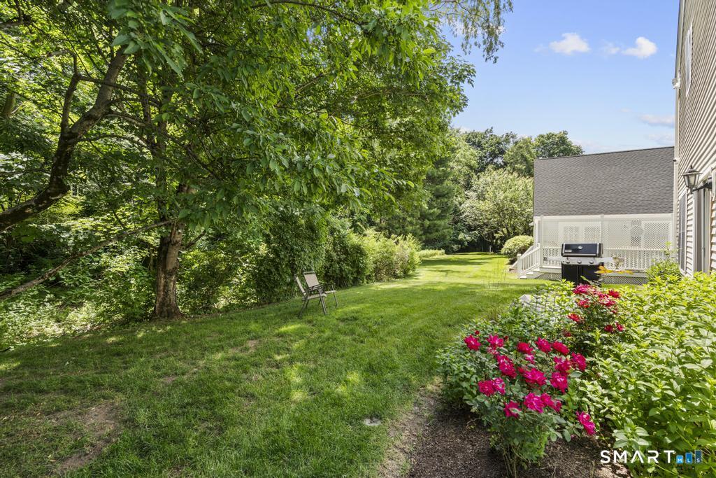 78 Village Court Wilton CT 06897