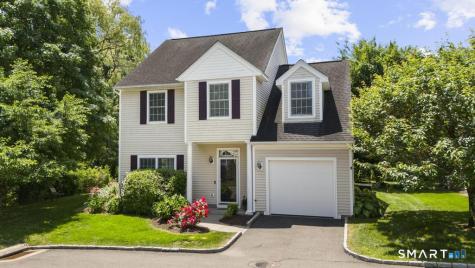 78 Village Court Wilton CT 06897
