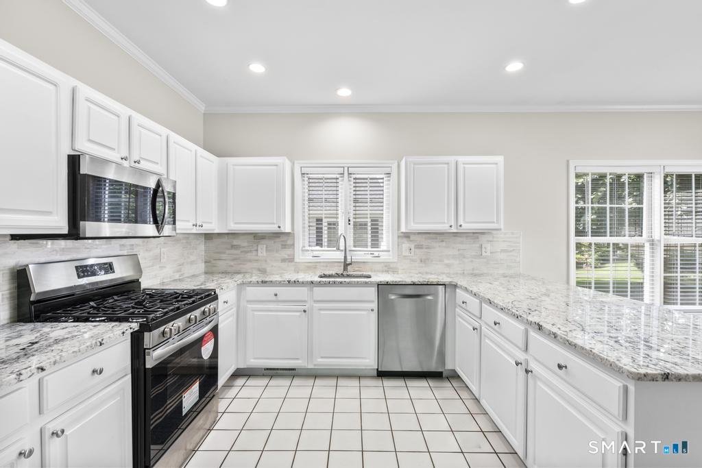 78 Village Court Wilton CT 06897