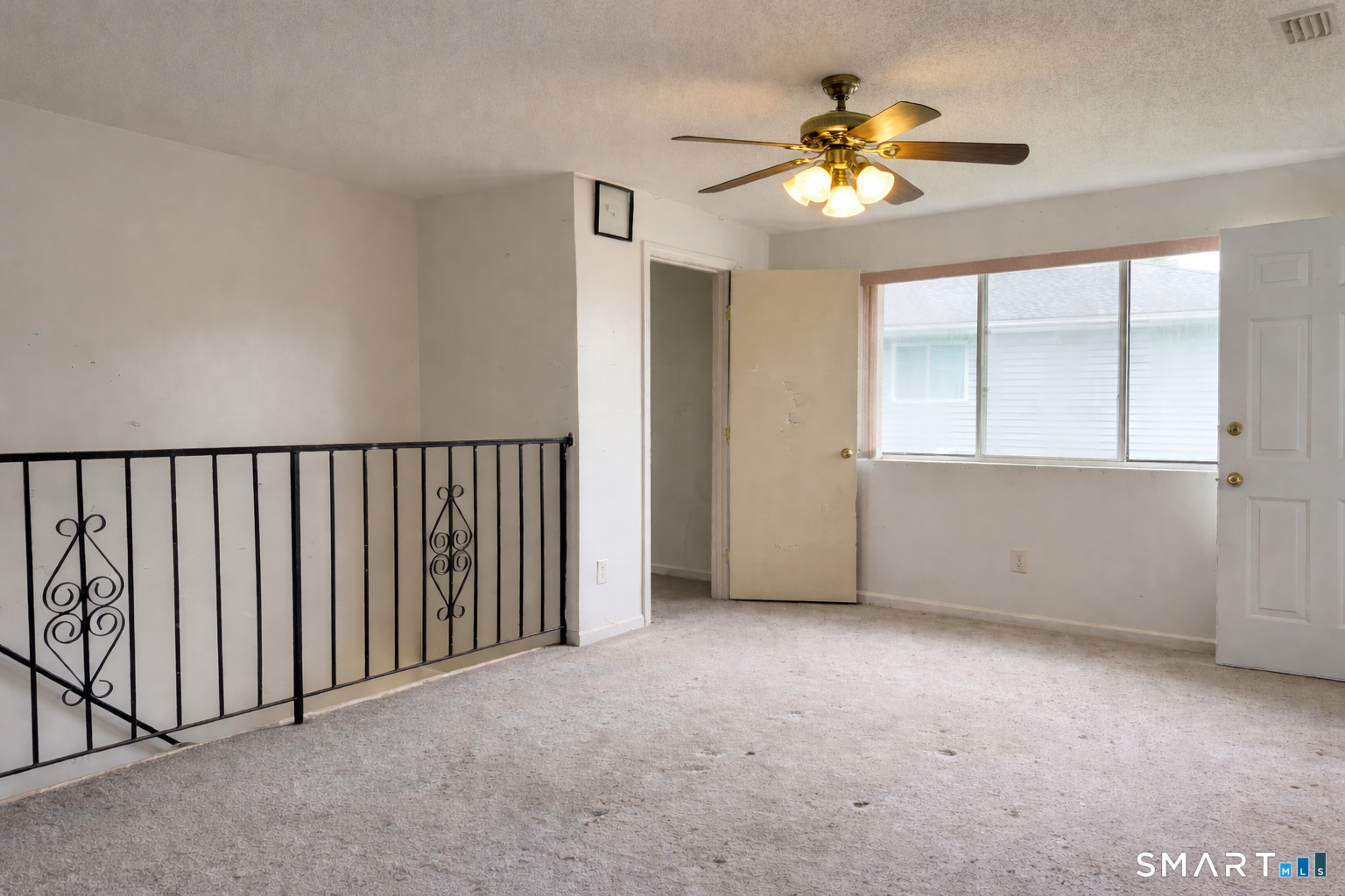 140 Thompson Street East Haven CT 06513