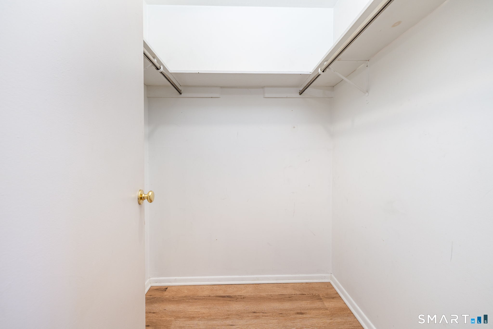887 Farmington Avenue West Hartford CT 06119