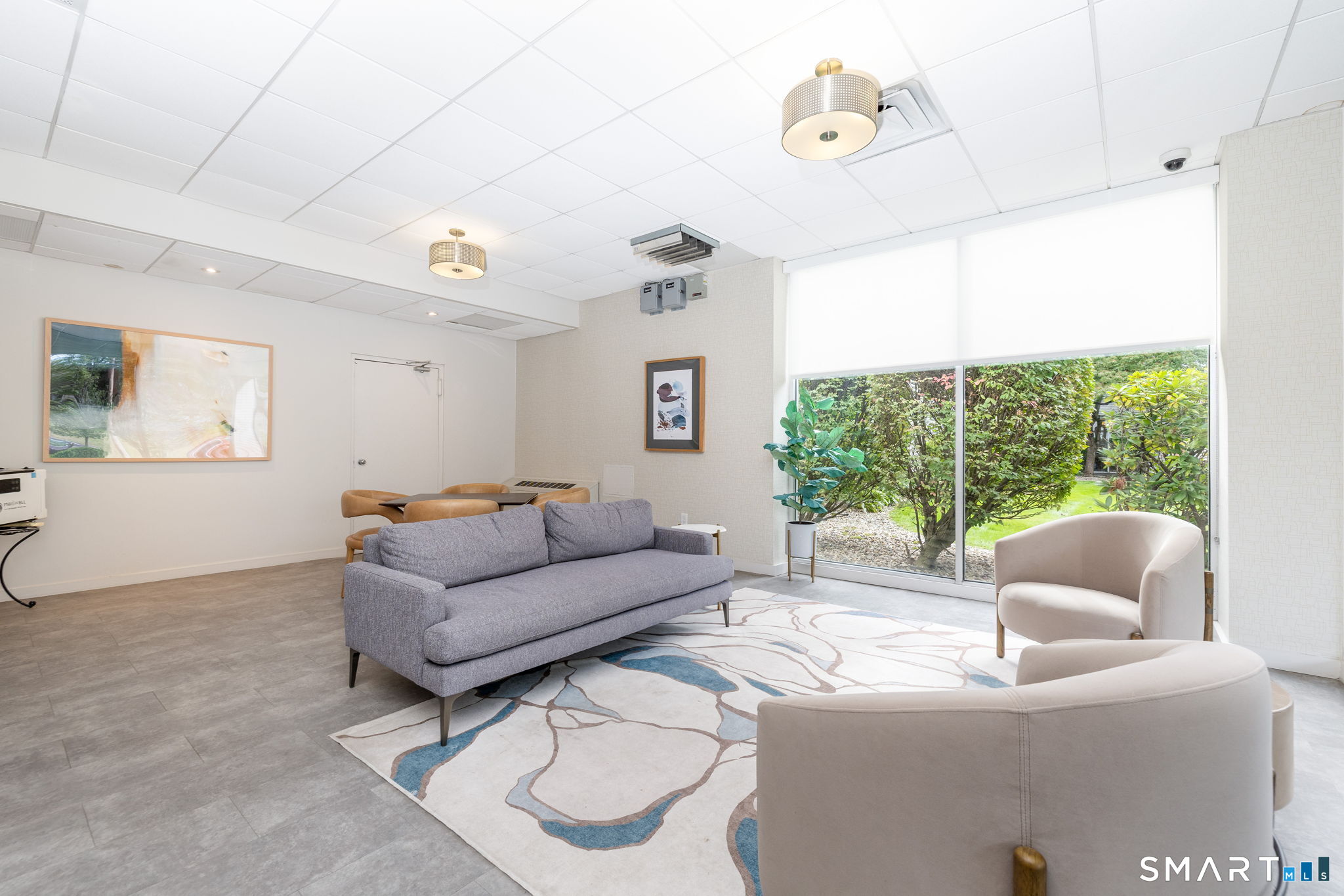 887 Farmington Avenue West Hartford CT 06119
