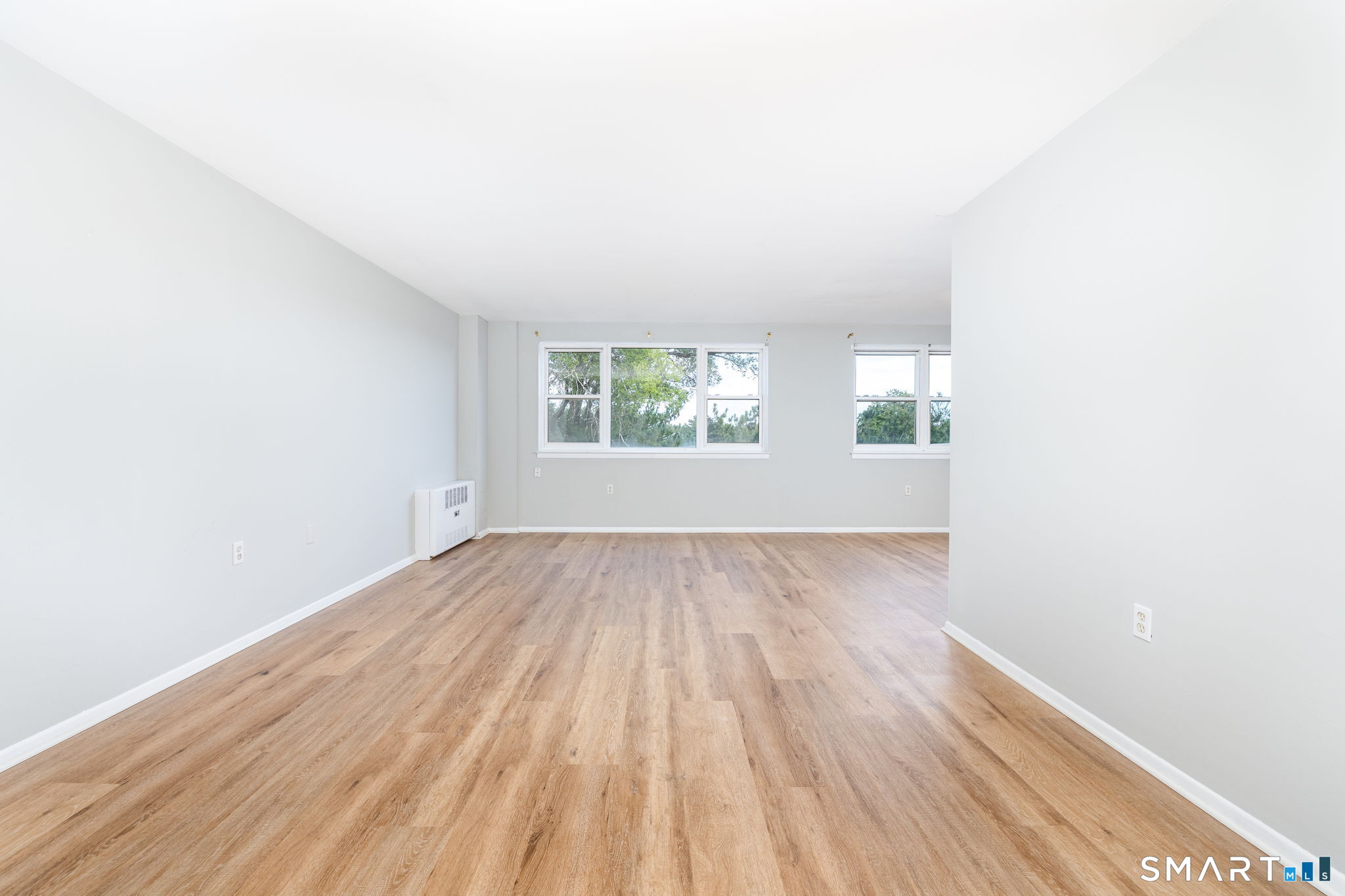 887 Farmington Avenue West Hartford CT 06119