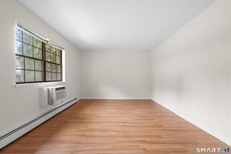 37 Enid Street Bridgeport CT 06606