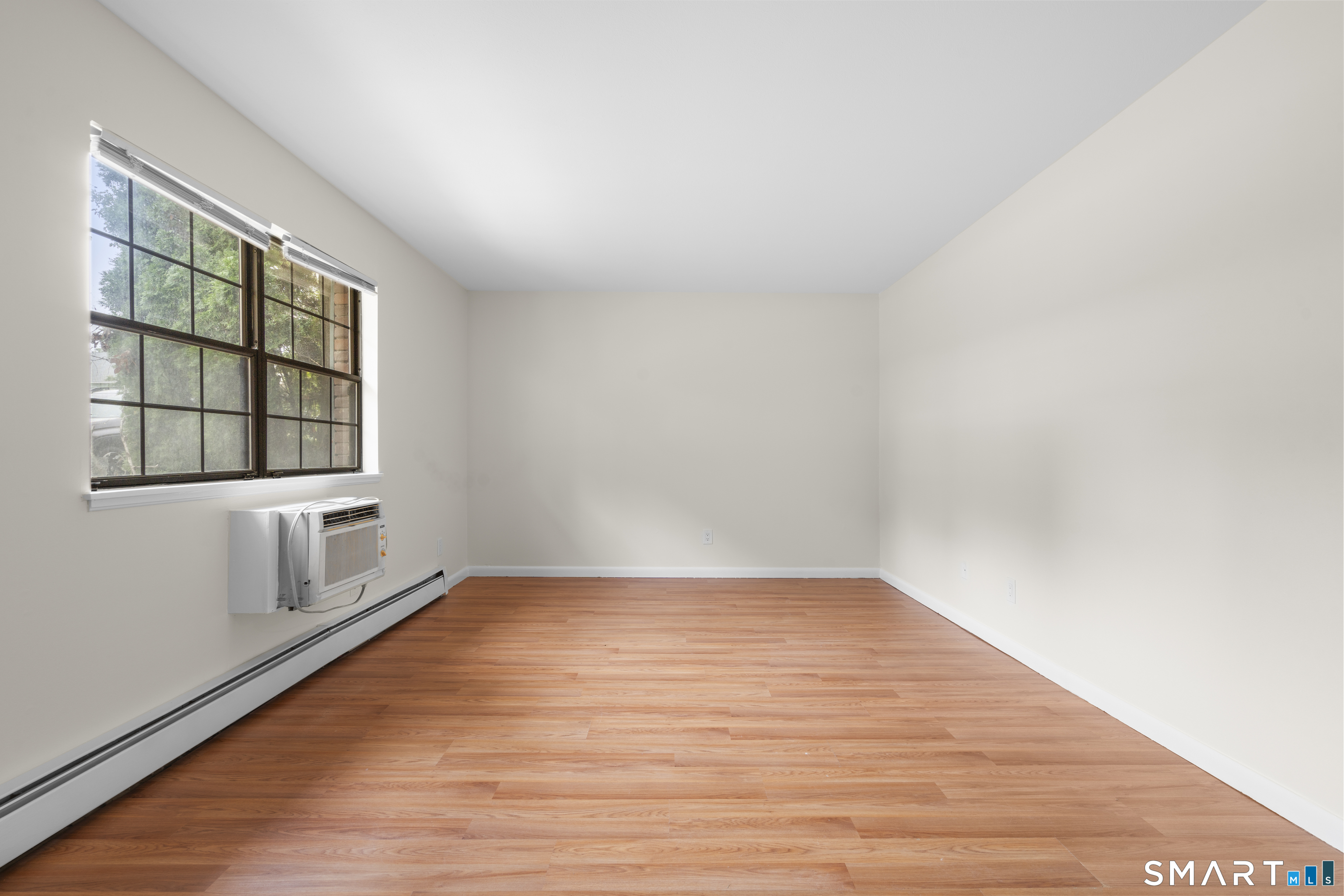 37 Enid Street Bridgeport CT 06606