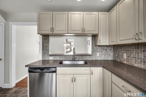 4 Copper Ridge Circle Guilford CT 06437