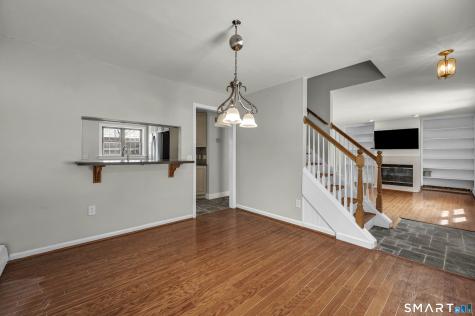 4 Copper Ridge Circle Guilford CT 06437