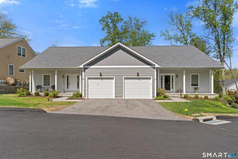 20 Sallys Way Shelton CT 06484