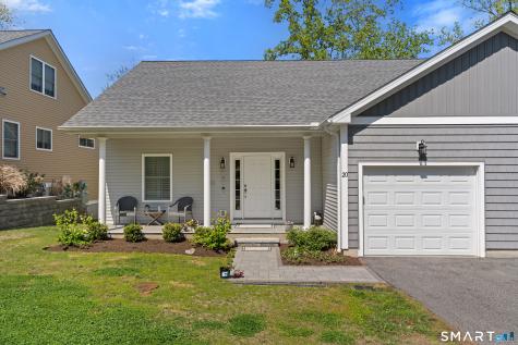 20 Sallys Way Shelton CT 06484