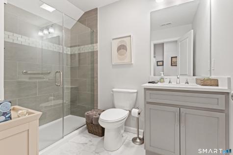 20 Sallys Way Shelton CT 06484