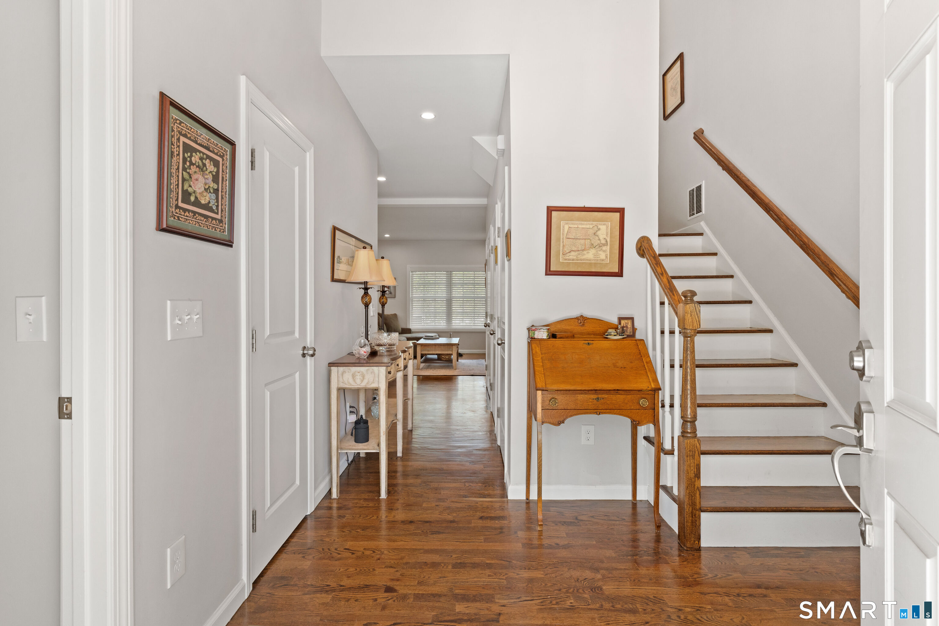 20 Sallys Way Shelton CT 06484