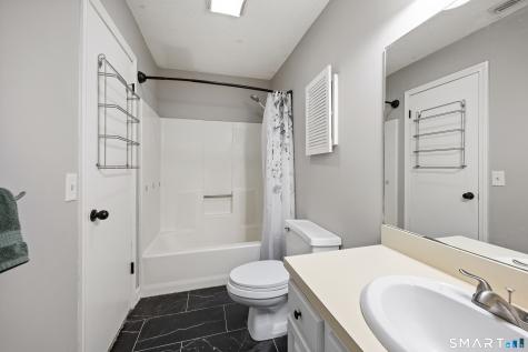 161 Suffolk Court Meriden CT 06450