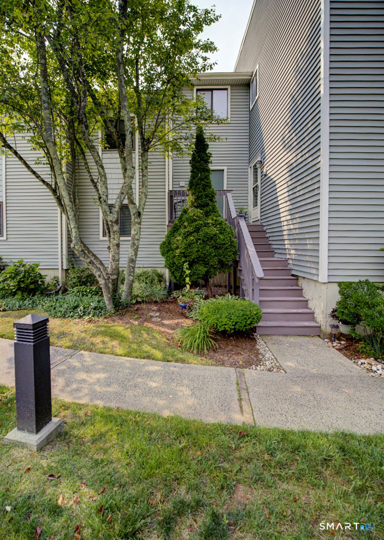 15 Turtle Bay Drive Branford CT 06405