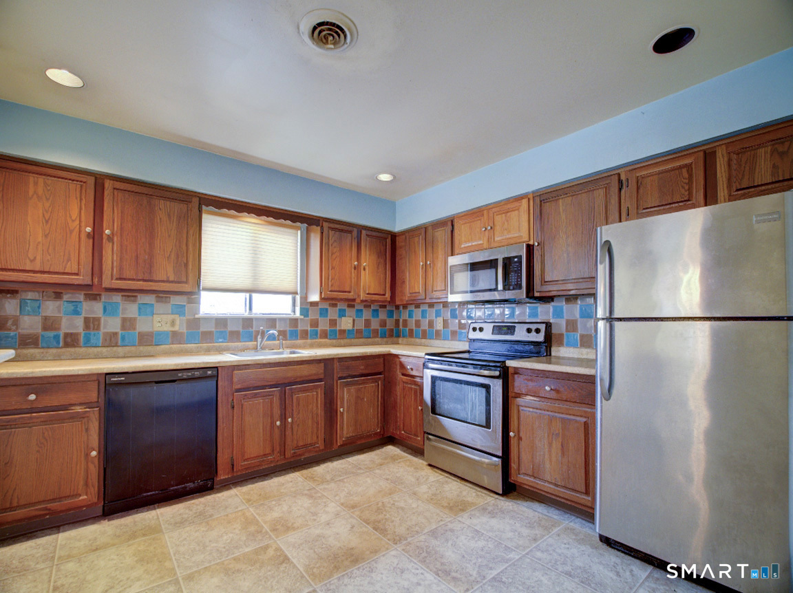 15 Turtle Bay Drive Branford CT 06405