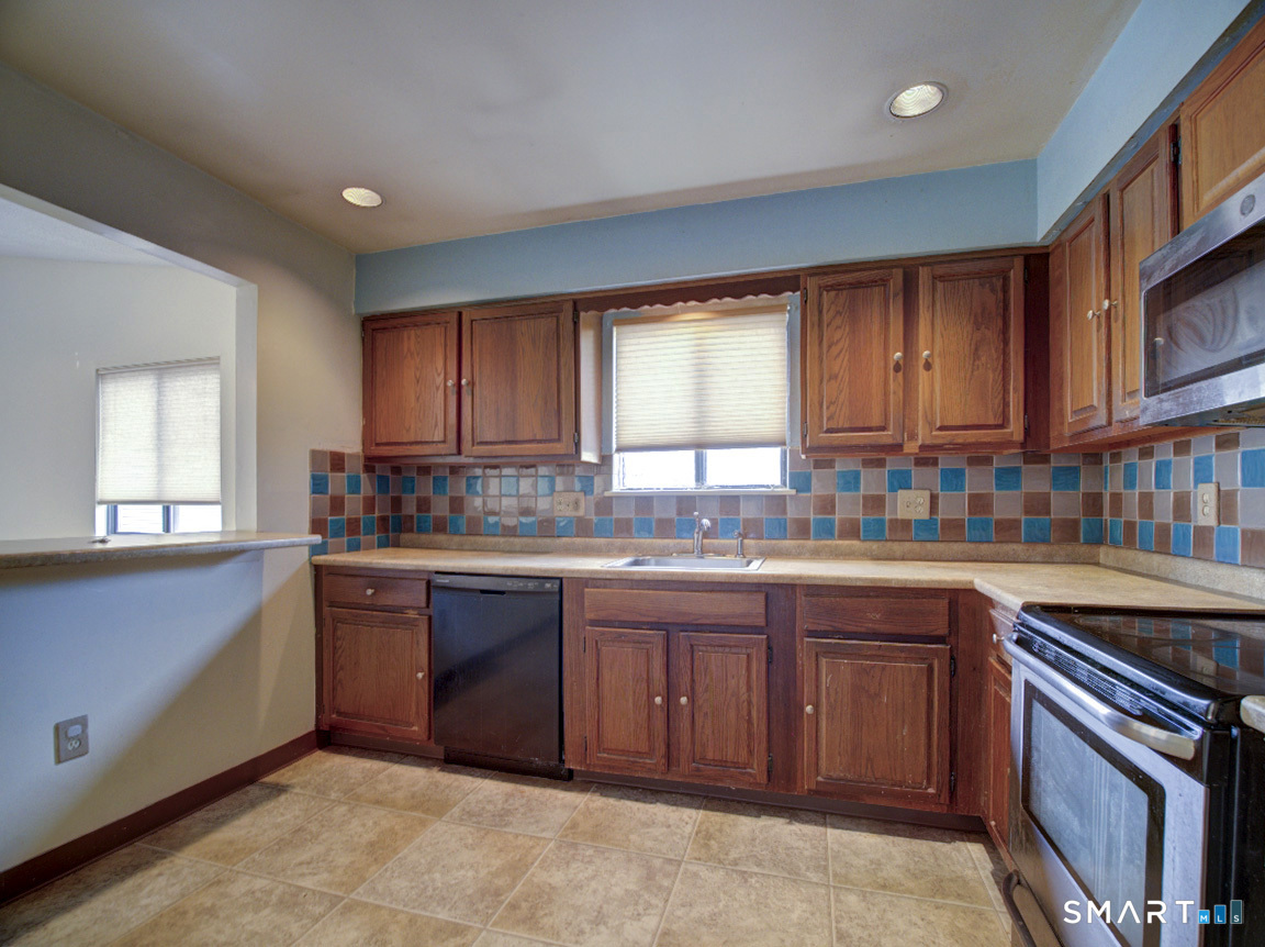 15 Turtle Bay Drive Branford CT 06405