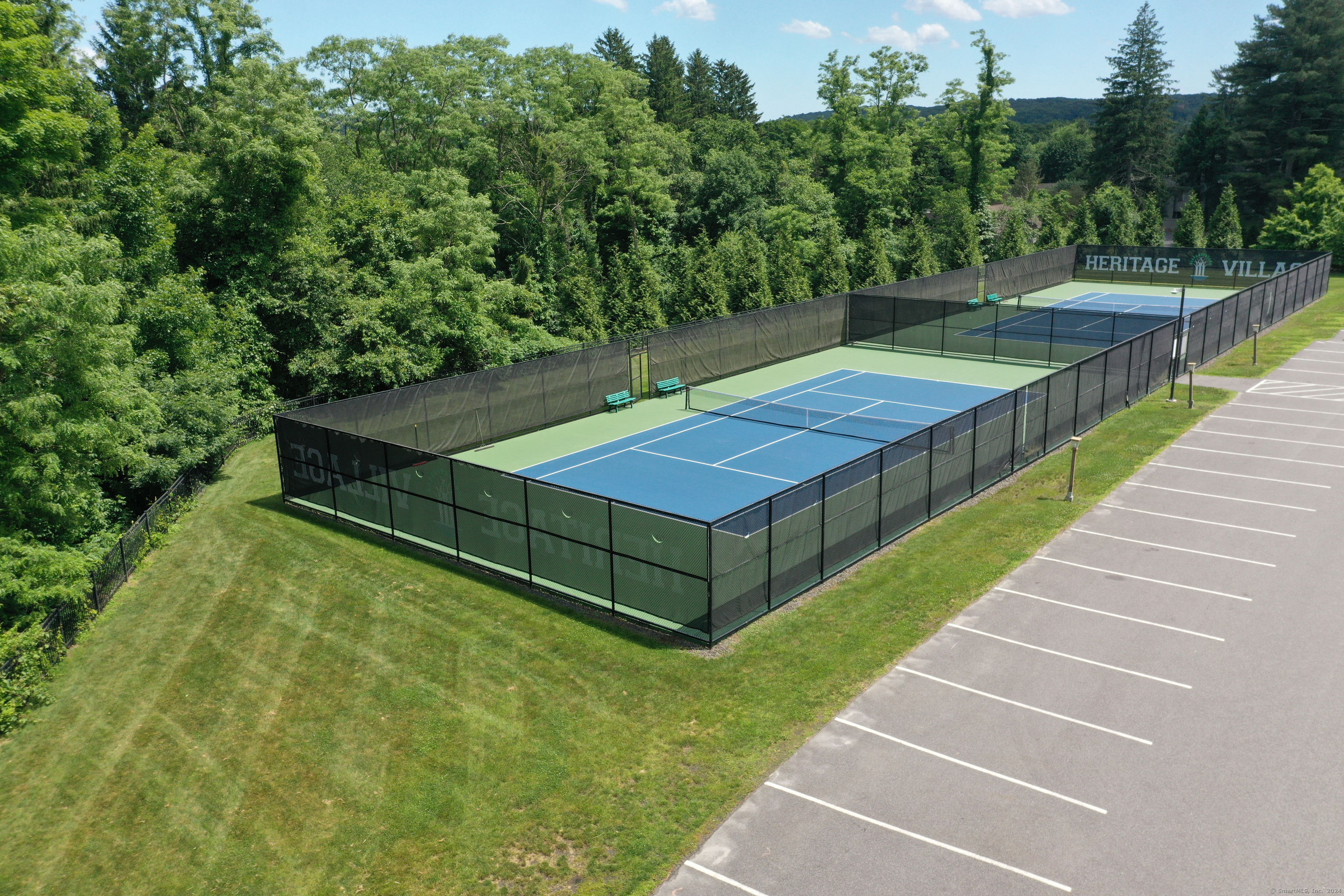 352 Heritage Village Southbury CT 06488