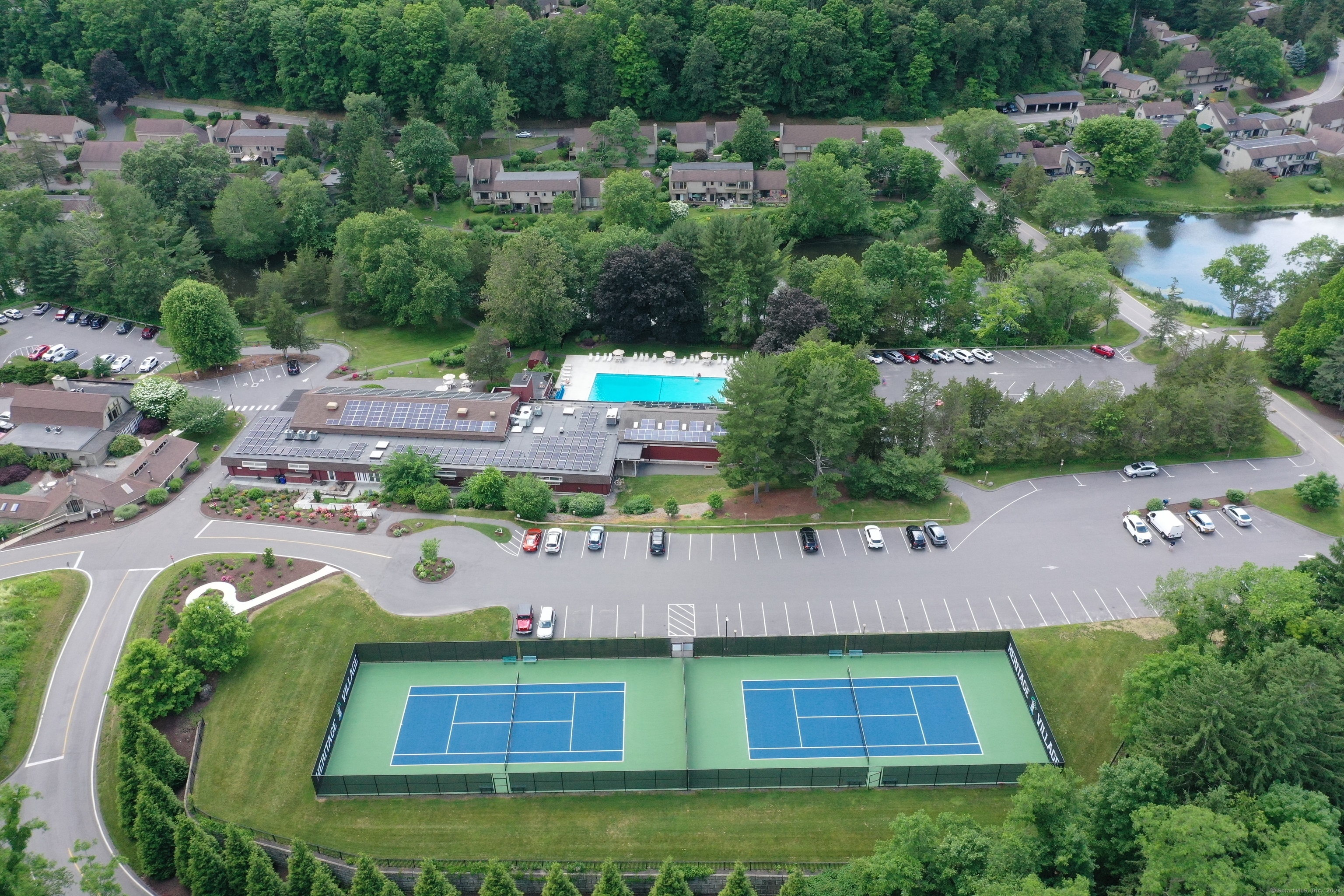 352 Heritage Village Southbury CT 06488